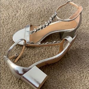 Badgley Mischka blocks heels